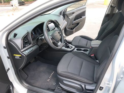 Used 2018 Hyundai Elantra SEL FWD image 8
