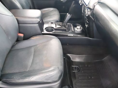 Used 2019 Toyota 4Runner Limited AWD/4WD image 52