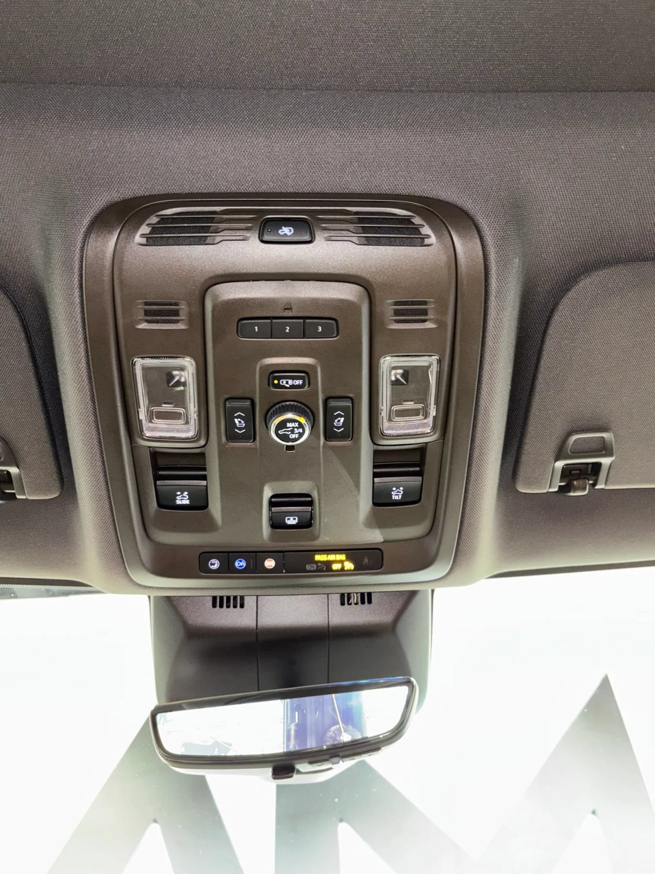 Used 2021 Cadillac Escalade ESV Sport w/ Driver Assist Tech Package AWD/4WD image 28