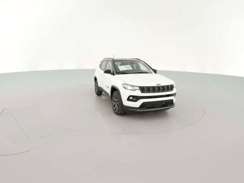 New 2026 Jeep Compass Limited image 17