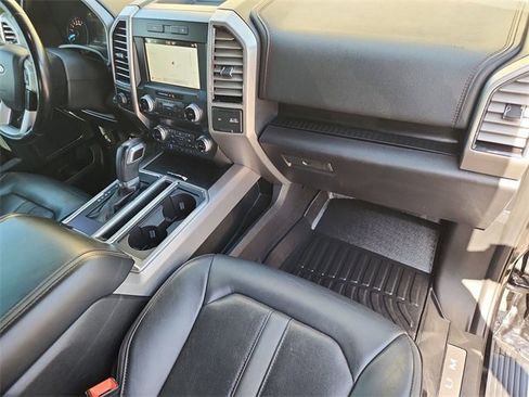 Used 2019 Ford F150 Platinum image 28