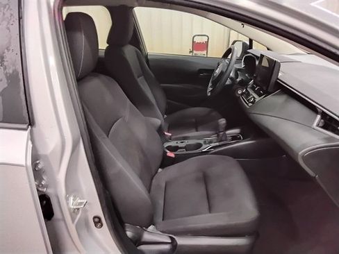 Used 2023 Toyota Corolla LE FWD image 14