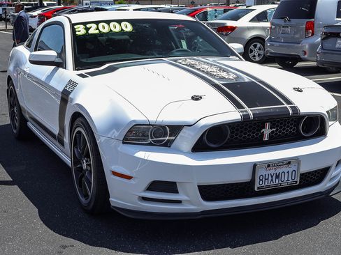 Used 2013 Ford Mustang Boss 302 w/ Boss 302 Accessory Pkg RWD image 16