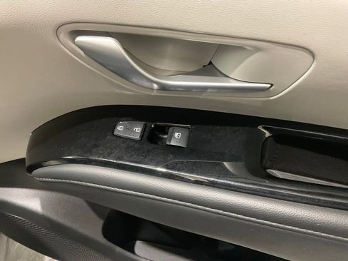 Used 2024 Hyundai Tucson Limited FWD image 13