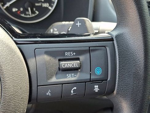 Certified 2023 Nissan Rogue SV AWD/4WD image 23