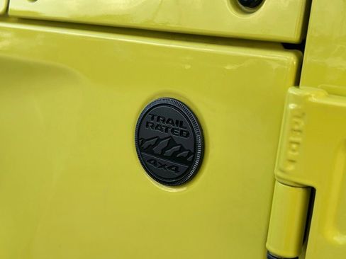 Used 2023 Jeep Wrangler Unlimited Sport AWD/4WD image 28