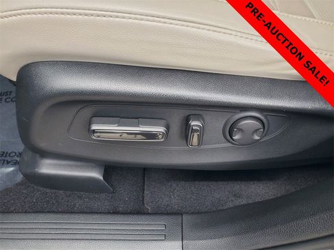 Used 2023 Honda CR-V EX-L image 19