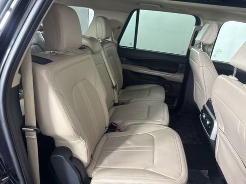 Used 2024 Ford Expedition Max Limited AWD/4WD image 18