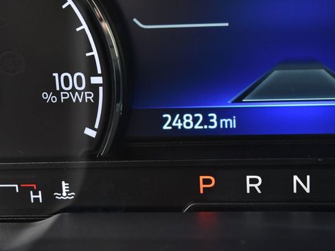 Used 2024 Ford Maverick Lariat w/ Black Appearance Package FWD image 27