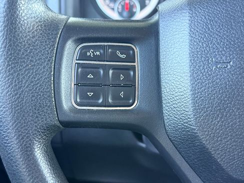 Used 2018 RAM 2500 Tradesman w/ Chrome Appearance Group AWD/4WD image 17