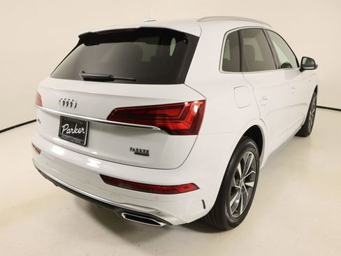 Certified 2023 Audi Q5 2.0T Premium w/ Convenience Package AWD/4WD image 5