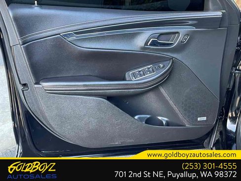 Used 2018 Chevrolet Impala Premier FWD image 11
