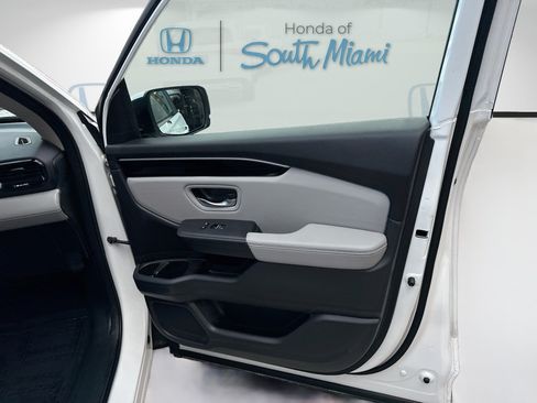Certified 2023 Honda Pilot EX-L image 33