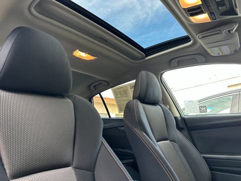 Used 2023 Subaru Crosstrek 2.0i Premium image 17