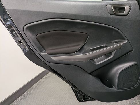 Used 2022 Ford EcoSport SE w/ SE Convenience Package image 22