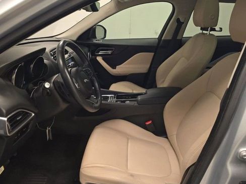 Used 2020 Jaguar F-PACE Premium AWD/4WD image 4