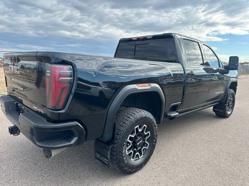 Used 2024 GMC Sierra 2500 AT4X AWD/4WD image 6