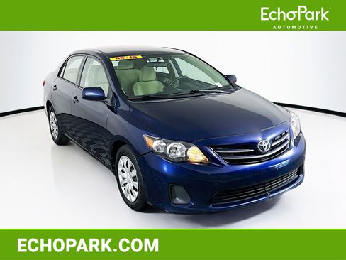 Used 2013 Toyota Corolla LE image 1