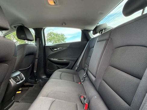 Used 2023 Chevrolet Malibu LT FWD image 12