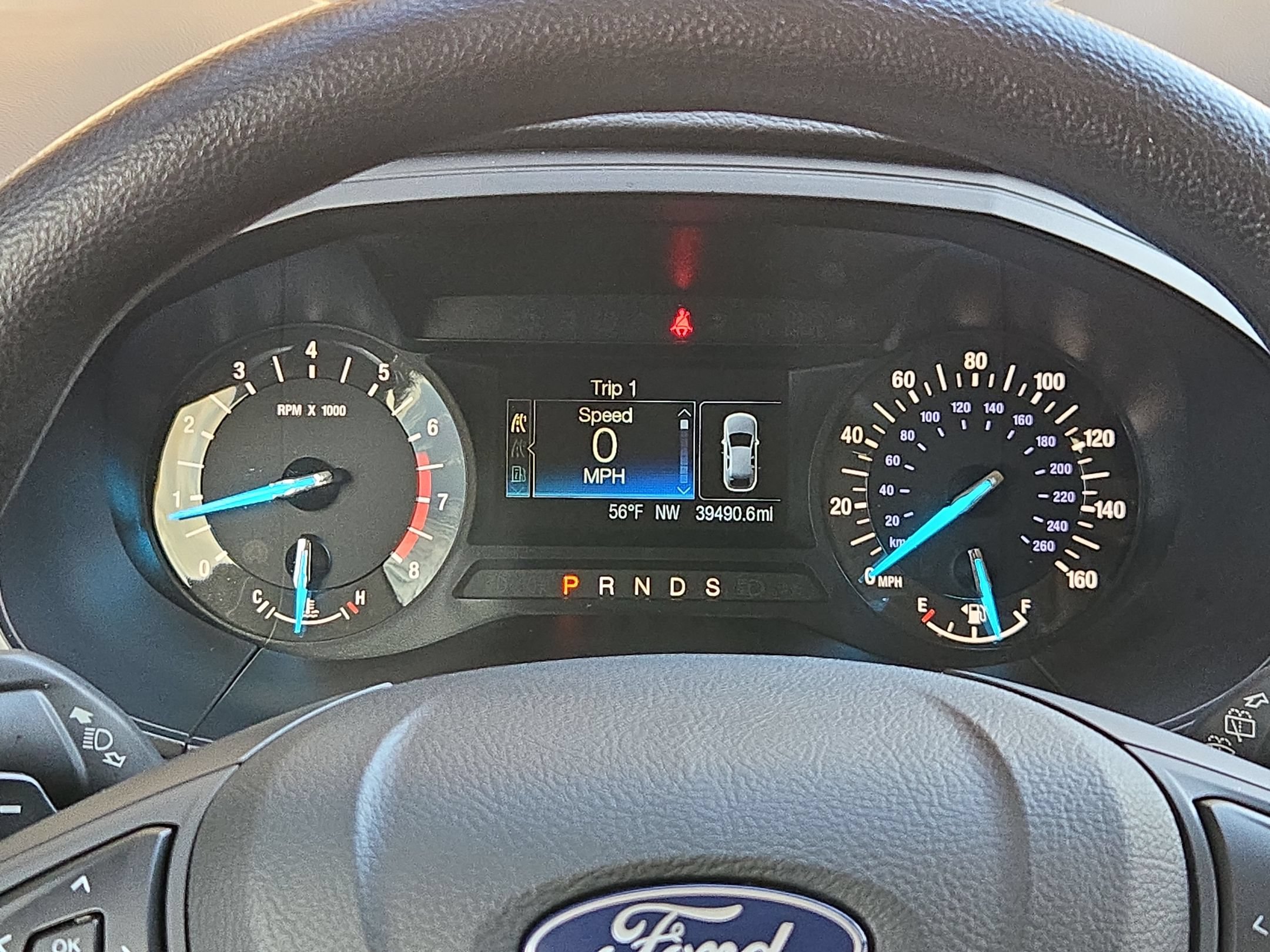 Used 2018 Ford Edge SE FWD image 23