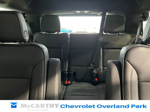 Used 2023 GMC Yukon Denali w/ Denali Reserve Package image 34