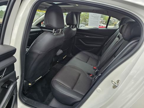 Used 2024 MAZDA MAZDA3 2.5 Turbo Sedan w/Premium Plus image 24