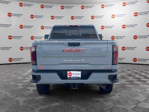 Used 2024 GMC Sierra 2500 AT4 w/ AT4 Premium Plus Package AWD/4WD image 4