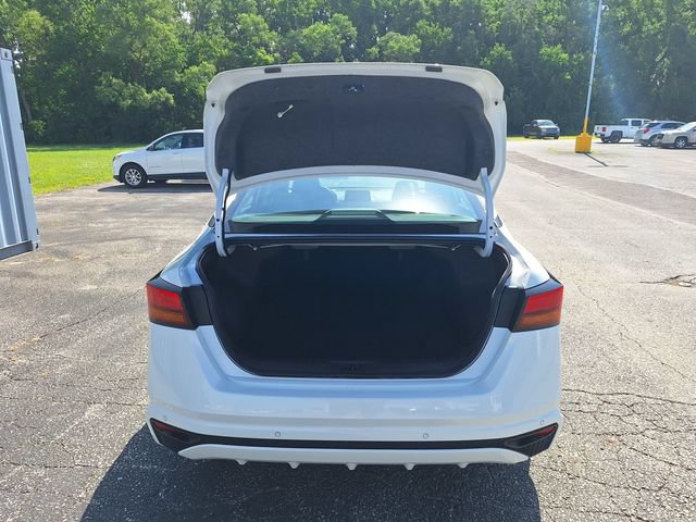 Used 2025 Nissan Altima 2.5 SV FWD image 44