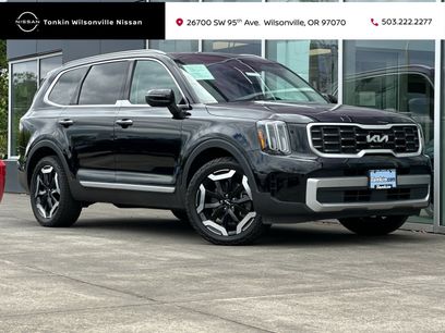 Used 2023 Kia Telluride S w/ S Sunroof Package