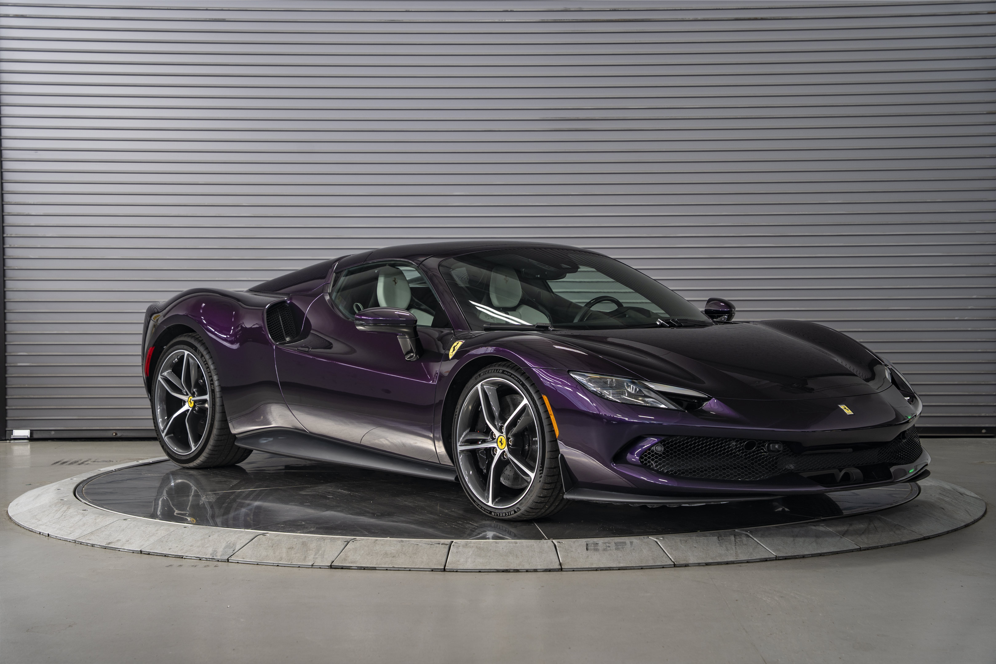 Used 2024 Ferrari 296 GTS RWD image 9