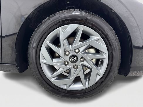 Used 2024 Hyundai Elantra SEL FWD image 49