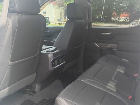 Used 2021 Chevrolet Silverado 1500 LTZ w/ LTZ Convenience Package II AWD/4WD image 15