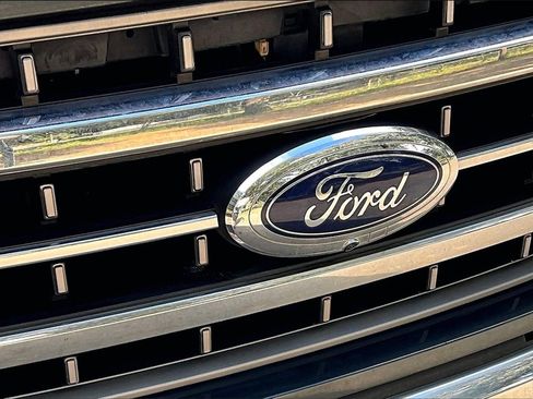 Used 2021 Ford F150 Lariat image 30