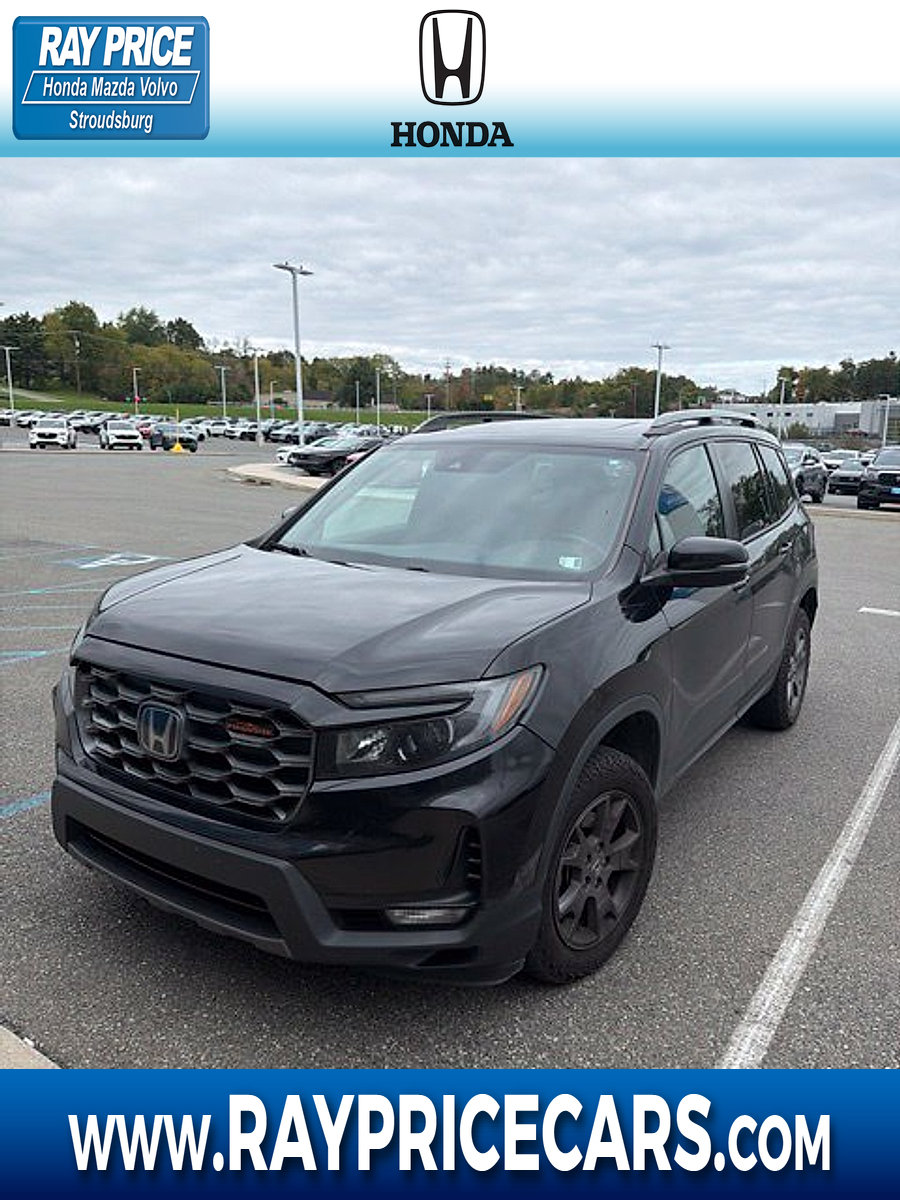 Used 2024 Honda Passport TrailSport image 1