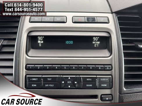 Used 2012 Ford Taurus SEL image 20