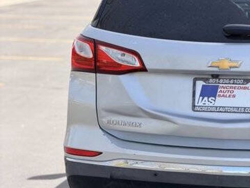 Used 2019 Chevrolet Equinox LT image 6