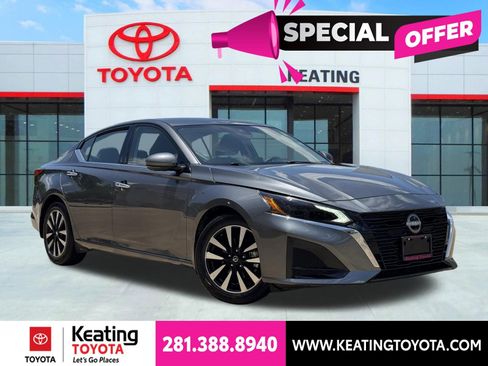 Used 2025 Nissan Altima 2.5 SL FWD image 1