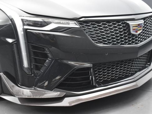 Used 2022 Cadillac CT4 V Blackwing w/ Carbon Fiber 1 Package RWD image 34