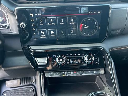 Used 2024 GMC Sierra 2500 AT4 w/ AT4 Premium Plus Package AWD/4WD image 27