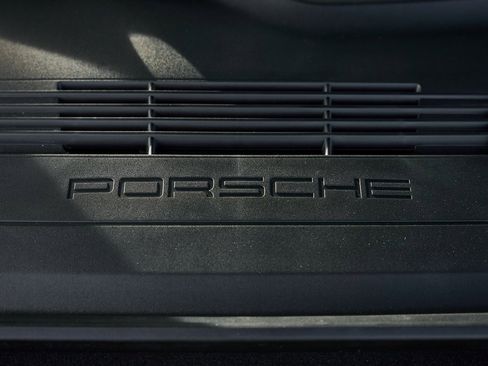 Used 2023 Porsche 718 Boxster Spyder image 21