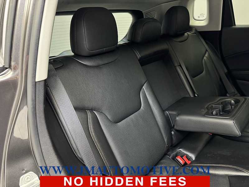 Used 2021 Jeep Compass Limited AWD/4WD image 19