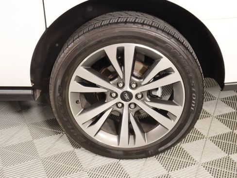 Used 2020 Ford Expedition Max Limited w/ Equipment Group 302A image 21