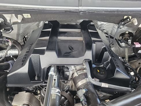 Used 2017 Ford F150 XLT w/ Equipment Group 302A Luxury RWD image 12