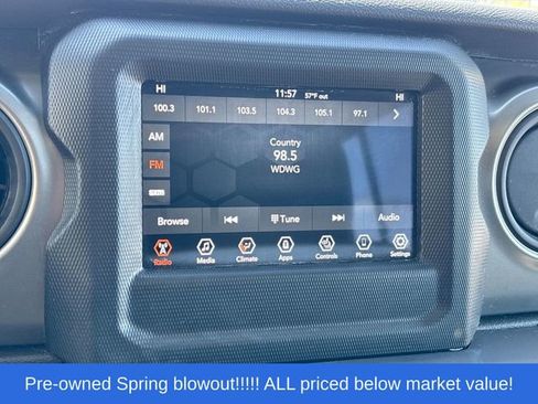 Used 2023 Jeep Wrangler Unlimited w/ Cold Weather Group AWD/4WD image 23