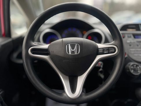 Used 2013 Honda Fit Hatchback 4D image 17