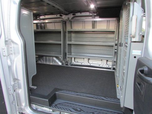 Used 2019 Ford Transit 150 130 Low Roof image 6