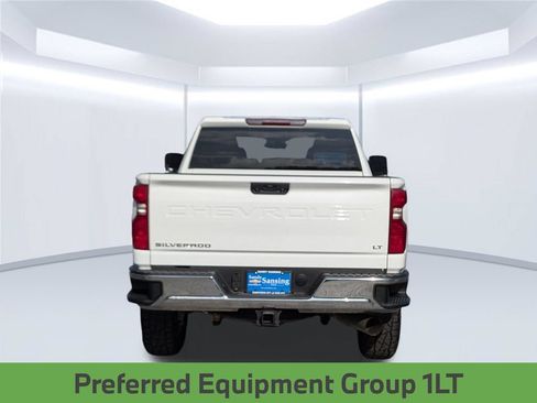 Used 2023 Chevrolet Silverado 2500 LT w/ Convenience Package AWD/4WD image 5