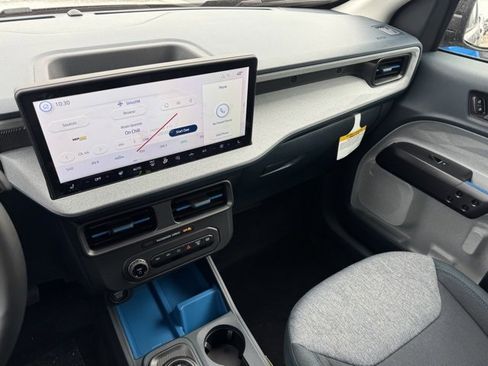 New 2025 Ford Maverick XLT w/ XLT Luxury Package image 20