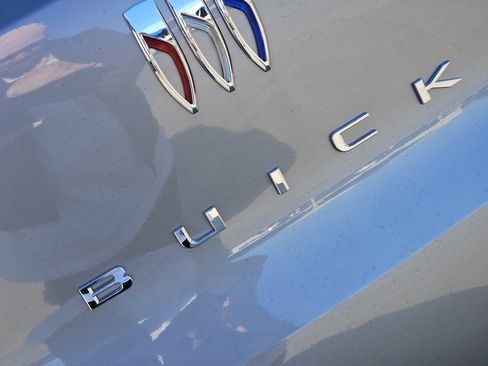 New 2026 Buick Encore GX Avenir w/ Avenir Technology Package image 8