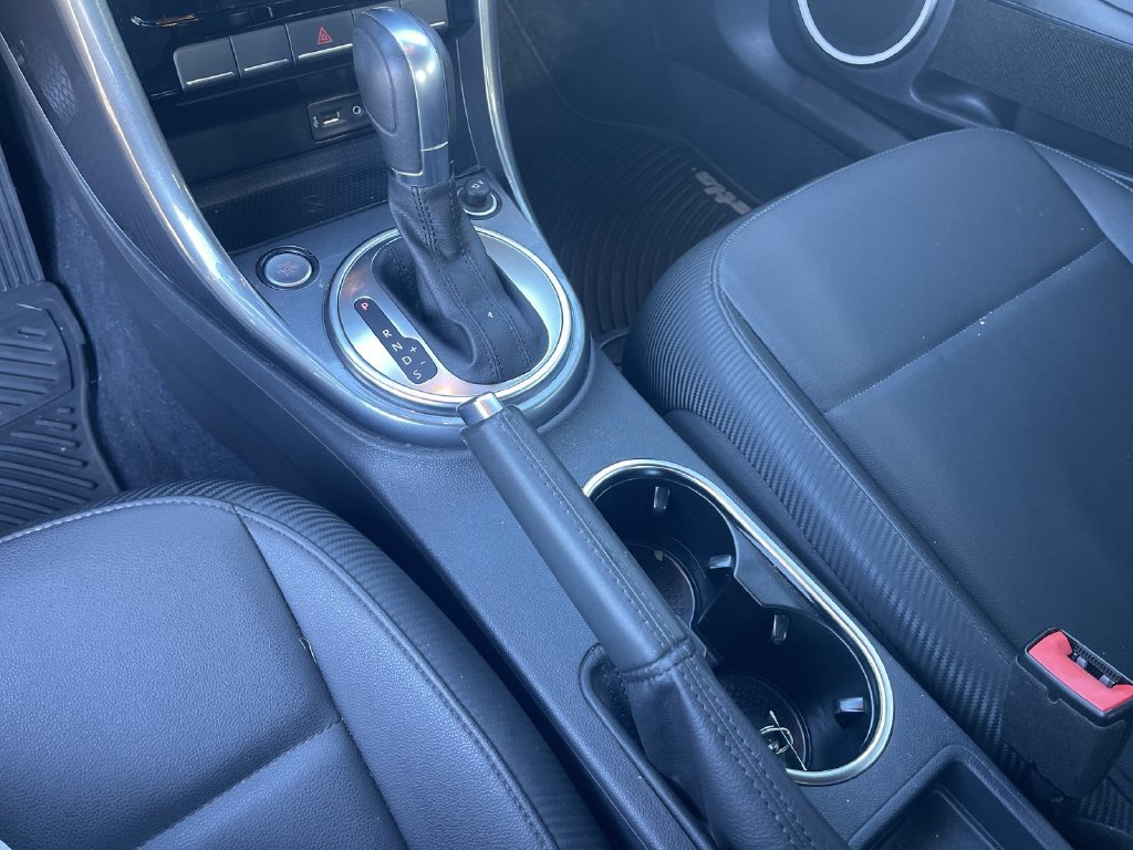 Used 2018 Volkswagen Beetle 2.0T S w/ Style & Comfort Package FWD image 20